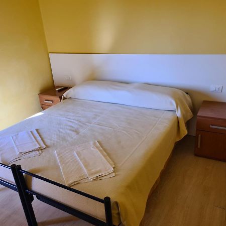 Hotel New Napoleonico Bondeno Esterno foto